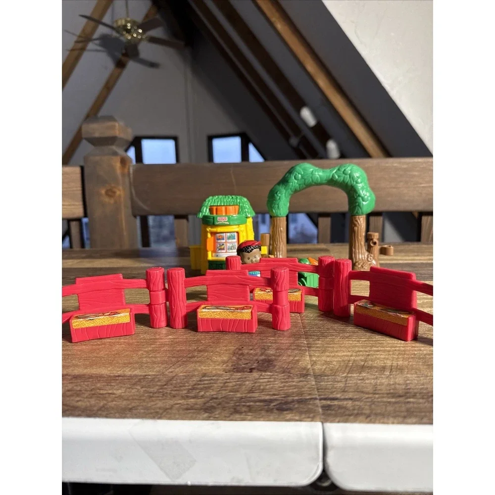 Fisher Price Little People Baby Animals Petting Zoo Kiosk, 1 Figure, NO ANIMALS